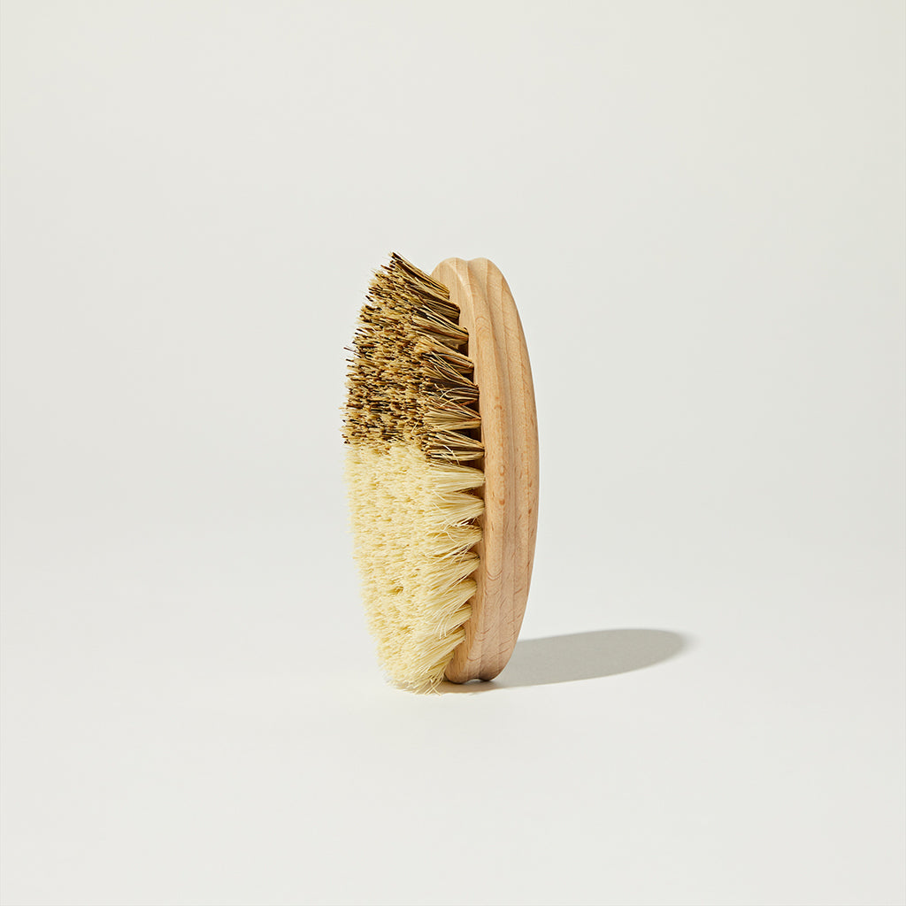 Package Free Sustainable Vegetable Brush